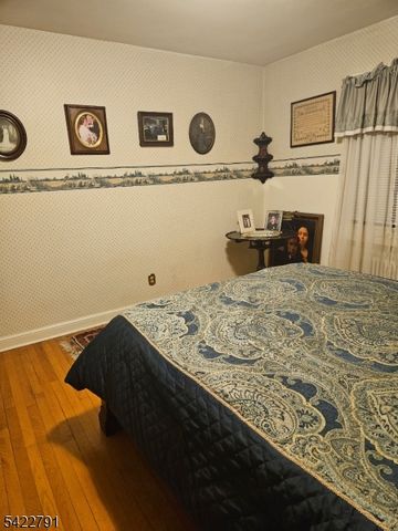 305 E 40Th St, Paterson City, NJ 07504