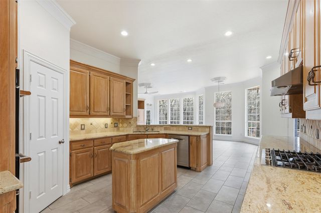 504 Timber Lake Drive, Southlake, TX 76092