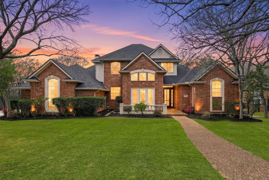 504 Timber Lake Drive, Southlake, TX 76092