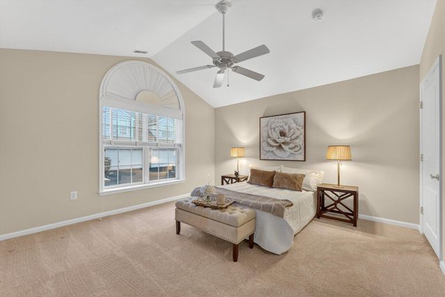 121 TRADITIONS WAY, Lawrenceville, NJ 08648