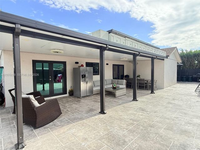 11216 SW 166th Ter, Miami, FL 33157