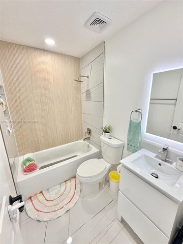 11216 SW 166th Ter, Miami, FL 33157