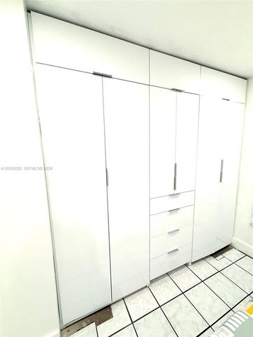 11216 SW 166th Ter, Miami, FL 33157