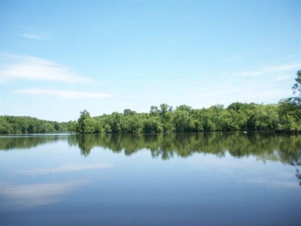 2390 TIMBER RIDGE DRIVE, Plover, WI 54467