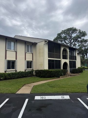 302 Knotty Pine Circle A-1, Greenacres, FL 33463