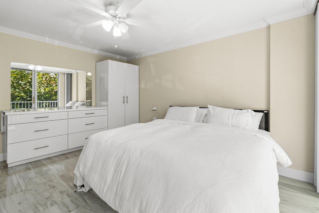 3580 S Ocean Boulevard 2a, South Palm Beach, FL 33480