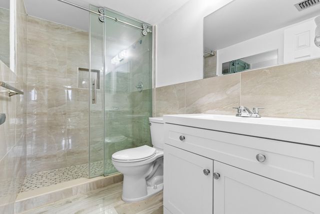 3580 S Ocean Boulevard 2a, South Palm Beach, FL 33480