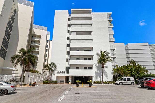 3580 S Ocean Boulevard 2a, South Palm Beach, FL 33480