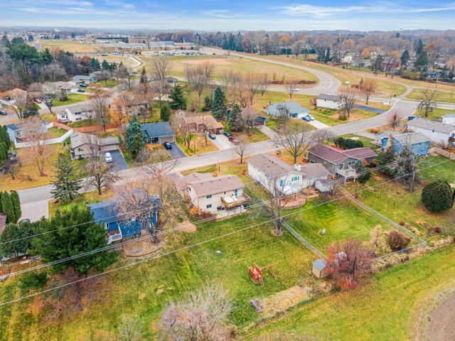 6596 Sandlewood Road, Woodbury, MN 55125