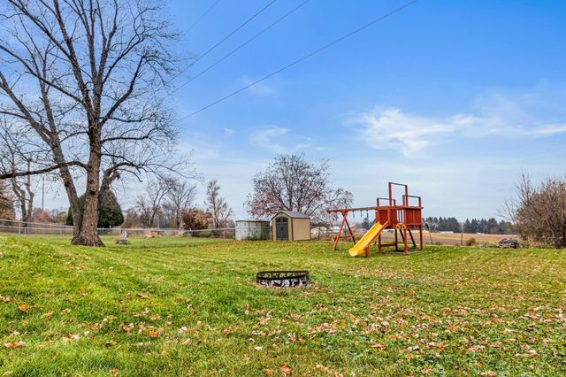 6596 Sandlewood Road, Woodbury, MN 55125