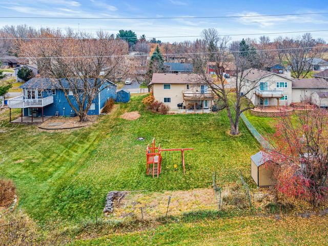 6596 Sandlewood Road, Woodbury, MN 55125