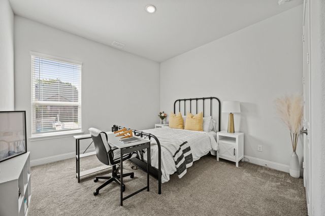 136 Ocotillo Drive, Waxahachie, TX 75165