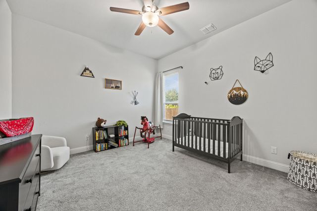 136 Ocotillo Drive, Waxahachie, TX 75165