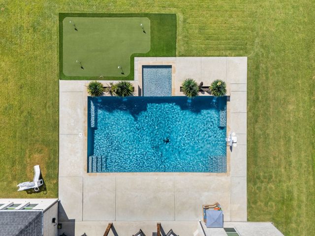 136 Ocotillo Drive, Waxahachie, TX 75165