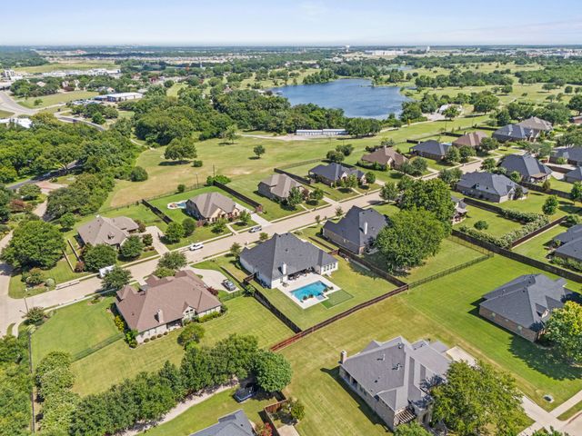 136 Ocotillo Drive, Waxahachie, TX 75165