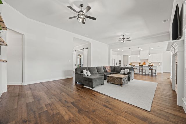 136 Ocotillo Drive, Waxahachie, TX 75165