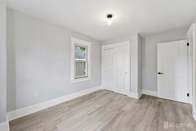 11 Jean Court, Woodbridge Proper, NJ 07095