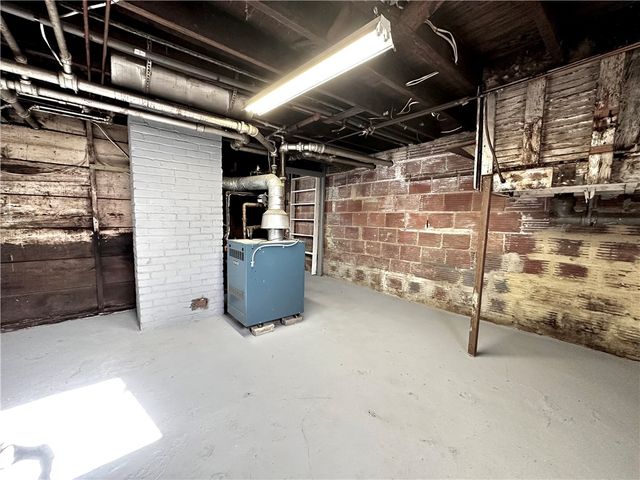 158 Clarendon Ave, South Union Twp, PA 15401