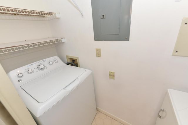 2512 SE Anchorange A-1, Port St Lucie, FL 34952