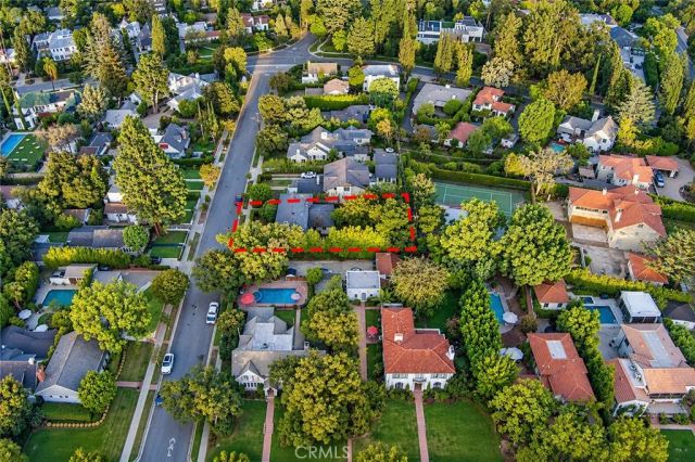 698 Arden, Pasadena, CA 91106