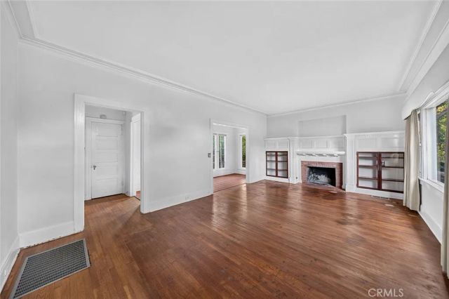 698 Arden, Pasadena, CA 91106