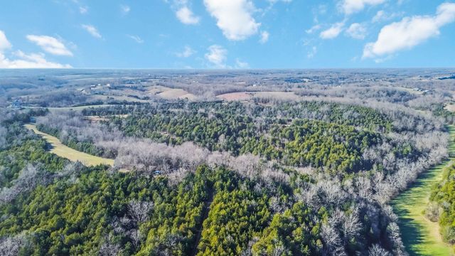 704 Cardwell Road, Harrodsburg, KY 40330