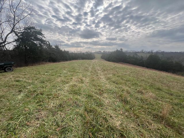 704 Cardwell Road, Harrodsburg, KY 40330