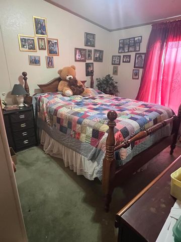 704 Cardwell Road, Harrodsburg, KY 40330