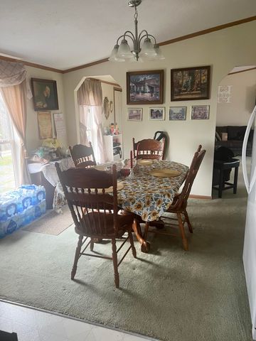 704 Cardwell Road, Harrodsburg, KY 40330