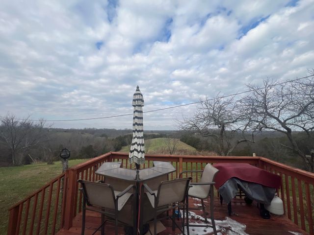 704 Cardwell Road, Harrodsburg, KY 40330