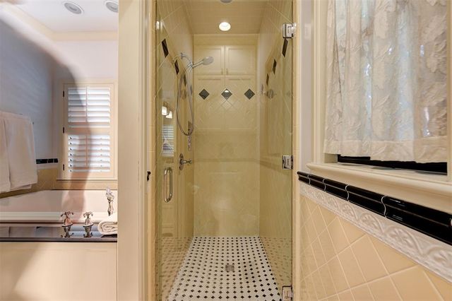 3232 NW 21st Street, Oklahoma City, OK 73107