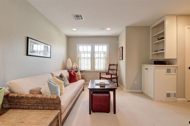 3232 NW 21st Street, Oklahoma City, OK 73107