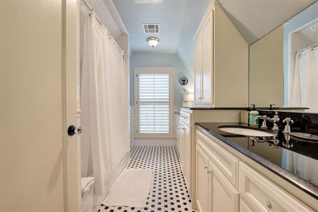 3232 NW 21st Street, Oklahoma City, OK 73107