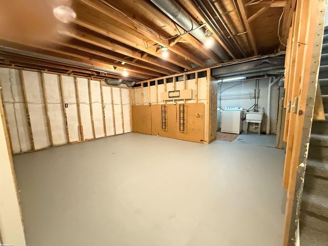 35532 Stillmeadow Lane, Clinton Twp, MI 48035