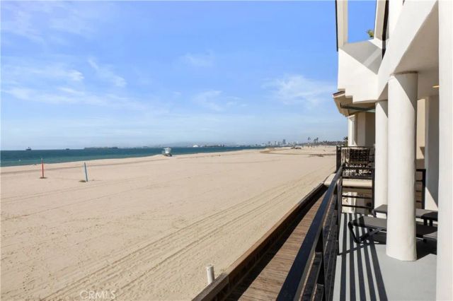 5537 E Seaside Walk, Long Beach, CA 90803