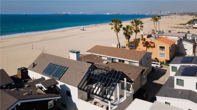 5537 E Seaside Walk, Long Beach, CA 90803