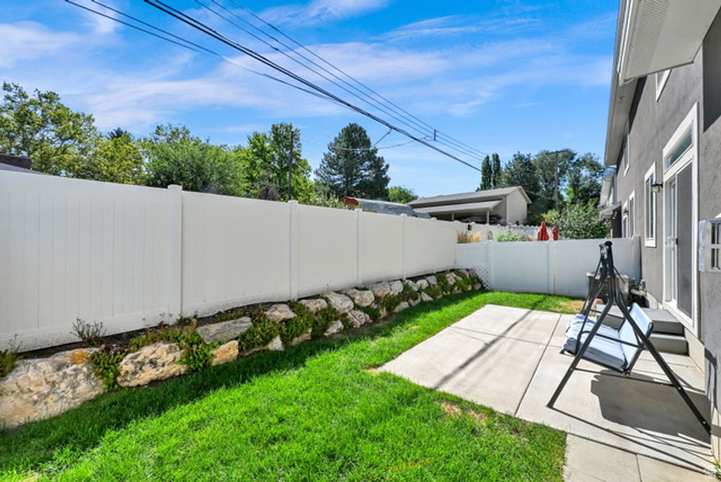 252 N GLENWOOD WAY, North Salt Lake, UT 84010 — photo 5