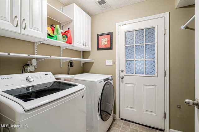 7961 Allendale Cove, Olive Branch, MS 38654