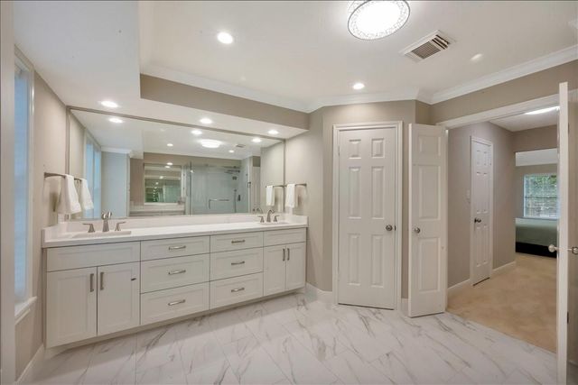 11806 Orchard Mountain Drive, Houston, TX 77059