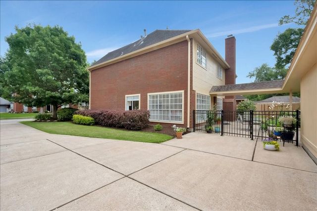 11806 Orchard Mountain Drive, Houston, TX 77059