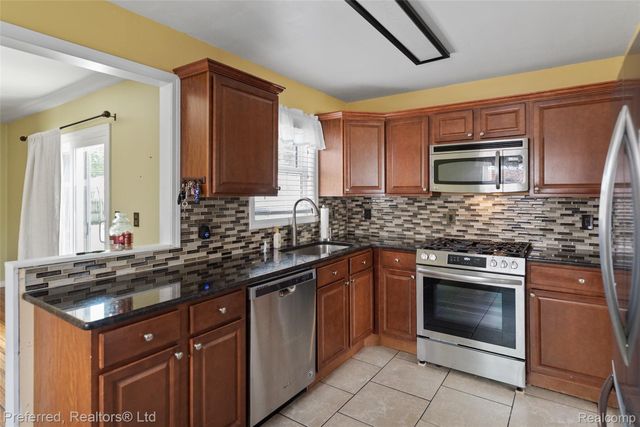 29661 Brown Court, Garden City, MI 48135
