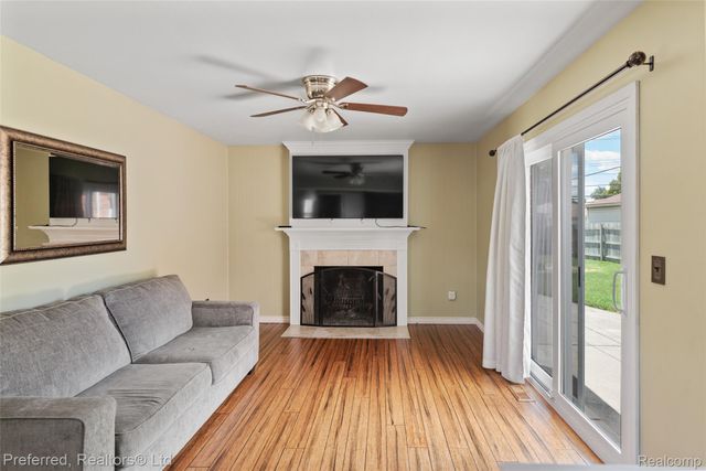29661 Brown Court, Garden City, MI 48135