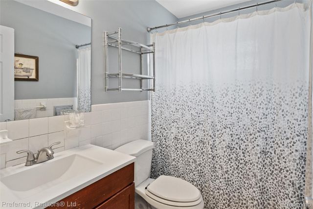 29661 Brown Court, Garden City, MI 48135