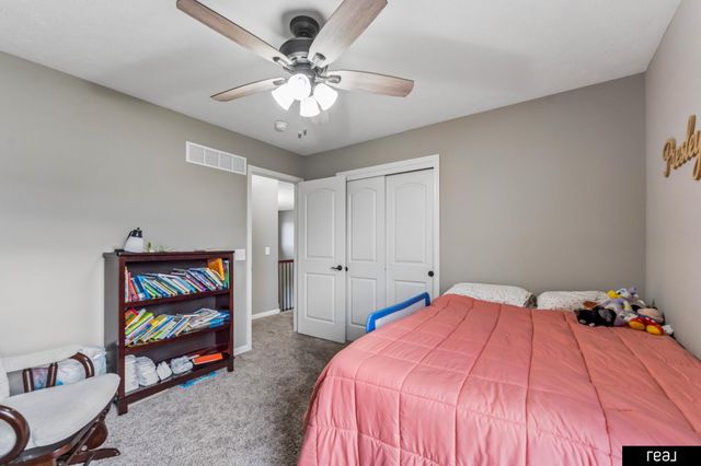 4926 N 205th Street, Elkhorn, NE 68022