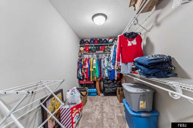 4926 N 205th Street, Elkhorn, NE 68022