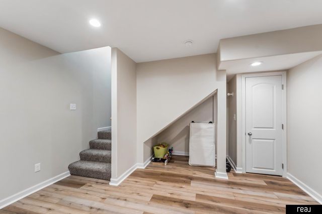 4926 N 205th Street, Elkhorn, NE 68022