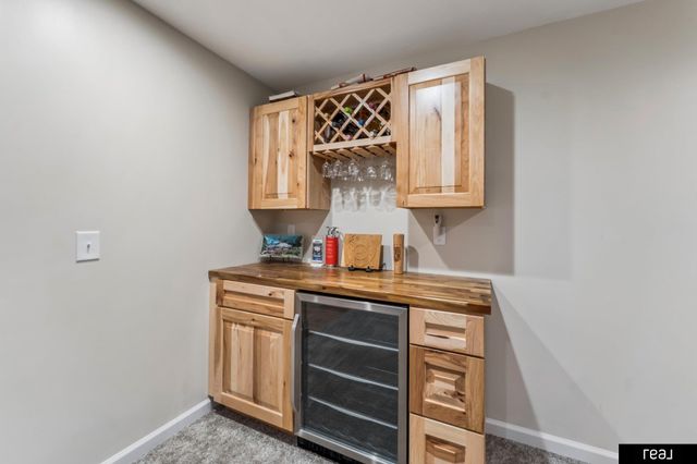 4926 N 205th Street, Elkhorn, NE 68022