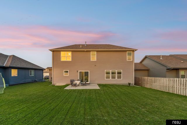 4926 N 205th Street, Elkhorn, NE 68022