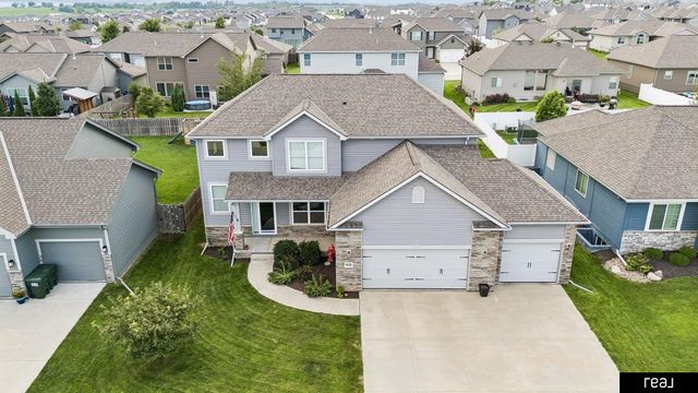 4926 N 205th Street, Elkhorn, NE 68022