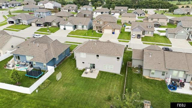 4926 N 205th Street, Elkhorn, NE 68022